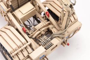 1/35 Husky MK.III VMMD with arm