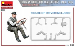1:35 Tractor D8511 Mod. 1936 with Cargo