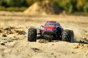 Team Corally Sketer XL4S Monster Truck Brushless RTR