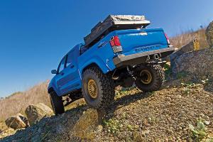 Element RC Enduro Trail Truck Knightrunner RTR Blue Edition