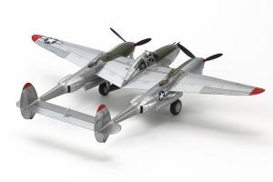 Tamiya 1/48 Lockheed P-38J Lightning pienoismalli