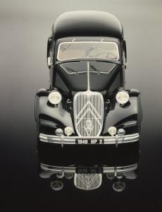 1/8 Citroen 15 SIX Traction Avant