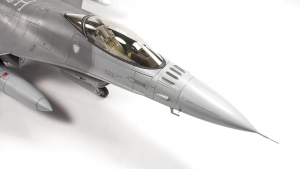 1/32 ROC AIR FORCE F16 AM Block 20 (VIPER)