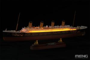 1/700 R.M.S. Titanic