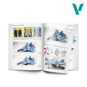 Book: Aircraft 1/72 Cold War, 136 pages