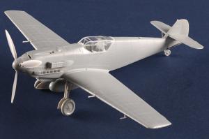 Hobbyboss 1/48 Messerschmitt Bf109E-4/TROP