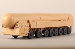 Hobbyboss 1/72 DF-61 ICBM
