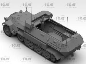 ICM 1/35 Beobachtungspanzerwagen Sd.Kfz.251/18 Ausf.A