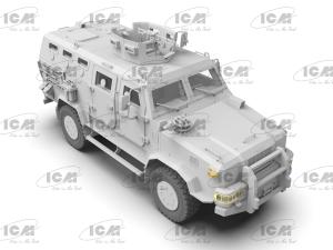 ICM 1/35 Kozak-001 Ukrainian National Guard