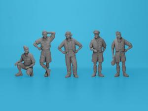 ICM 1/48 RAF Pilots in Tropical Uniforms (1941-1945) (5 figures)