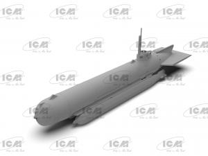 ICM 1/72 U-Boat Type Molch, WWII German Midget Submarine