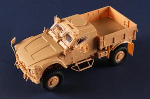 Ilovekit 1/35 M-ATV CargoCarrier