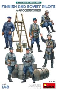 Miniart 1/48 Finnish and Soviet Pilots with accessories