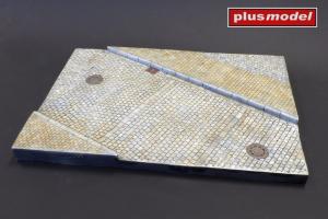 Plusmodel 1/35 Display base – Cobblestone street with sidewalk