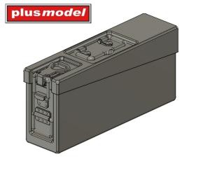 Plusmodel 1/35 German ammo boxes for 7,92 ammunition – early