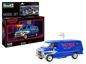 Revell 1/25 Model Set: Stranger Things GMC WSQK Van