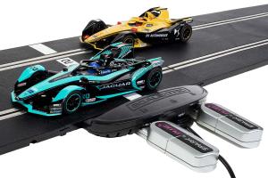 Scalextric Spark Plug - Formula E Race Set