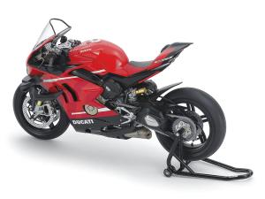 Tamiya 1/12 Ducati Superleggera V4 with Racing Kit