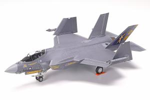 Tamiya 1/72 Lockheed Martin F-35C Lightning II