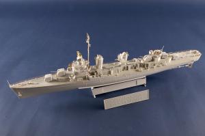 Trumpeter 1/200 USS Fletcher DD-445