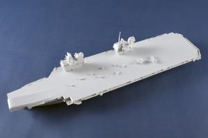 Trumpeter 1/700 Queen Elizabeth Aircraft Carrier