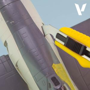 Vallejo Plastic cutter scriber tool + 5 spare blades