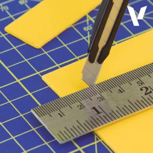 Vallejo Slim Snap-off knife & 10 blades