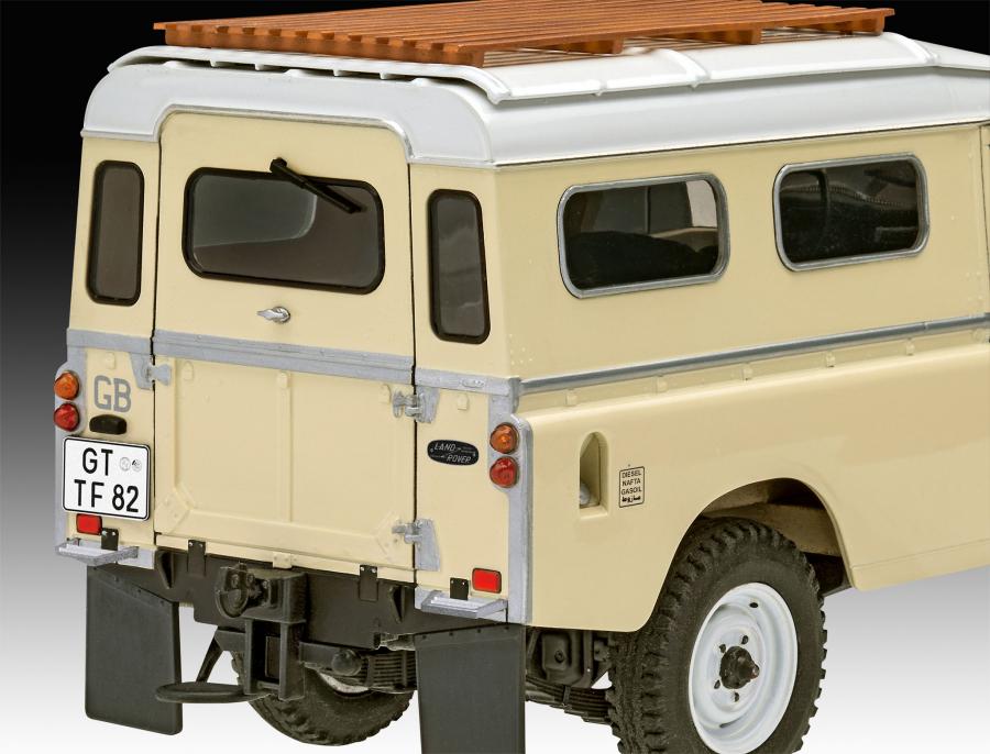 1/24 Land Rover Series III LWB (commercial)