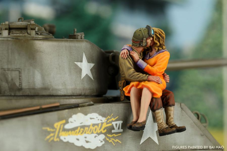 1/35 "The Victory Kiss" Figure set (Resin) 