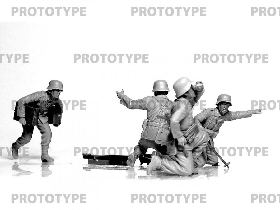 1/35 WW2 German mortar GrW 34 with Crew