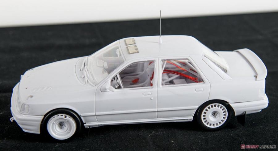 1/24 FORD SIERRA COSWORTH 4X4 RALLY MONTECARLO 1991