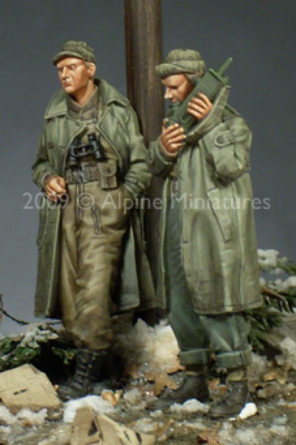 1:35 WW2 US Army Officer Set (2 Figures)