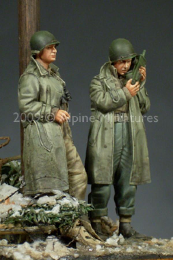 1:35 WW2 US Army Officer Set (2 Figures)