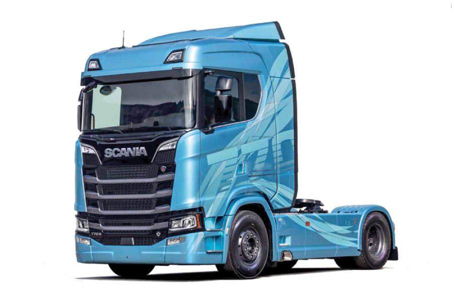 Italeri 1:24 Scania S770 4x2 normal roof