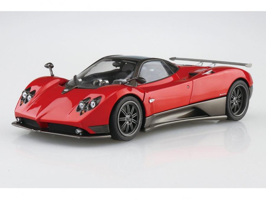 1/24 Pagani Zonda F 2005