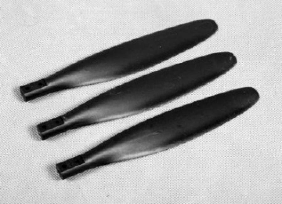 Propeller 13x5 3-blade (1300 Yak54, Sbach-342, Extra-300)