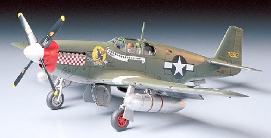 Tamiya 1/48 North American P-51B Mustang pienoismalli