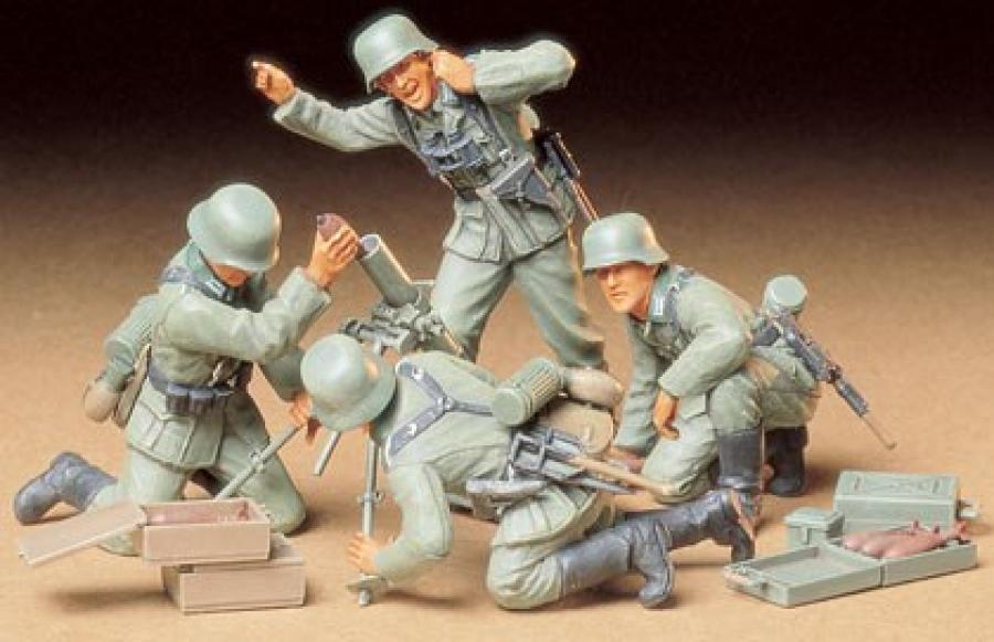 Tamiya 1/35 German Infantry Mortar Team figuuri