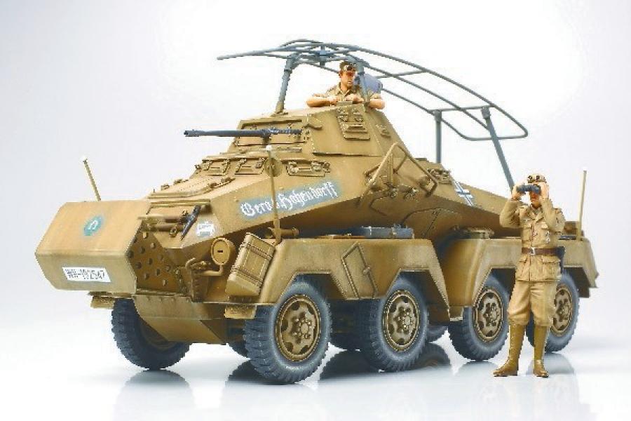 Tamiya 1/35 Sd.Kfz. 232 Africa corps pienoismalli