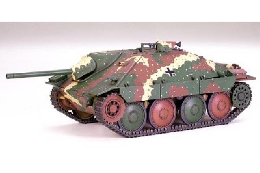 Tamiya 1/48 Hetzer Mid Production pienoismalli