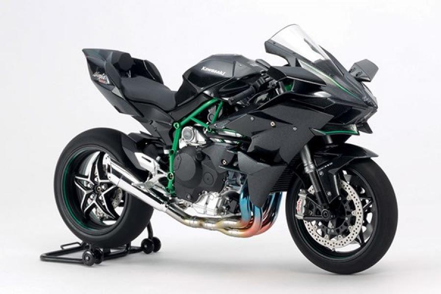 Tamiya 1/12 KAWASAKI NINJA H2R pienoismalli