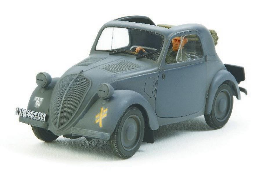 Tamiya 1/35 Simca 5 German Army pienoismalli