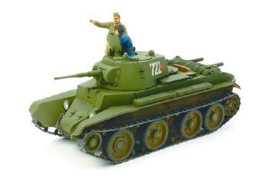 Tamiya 1/35 Russian Tank BT-7 Model 1937 pienoismalli