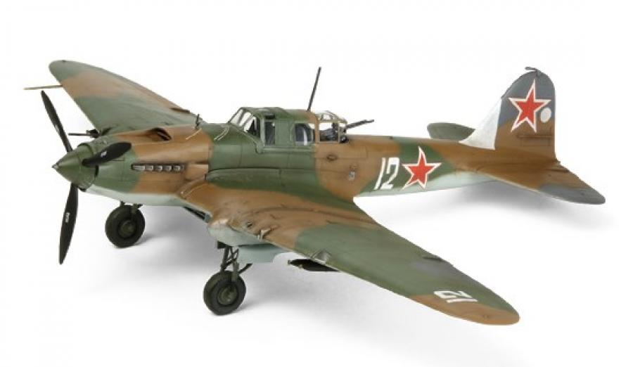 Tamiya 1/72 Ilyshin IL-2 Shturmovik pienoismalli