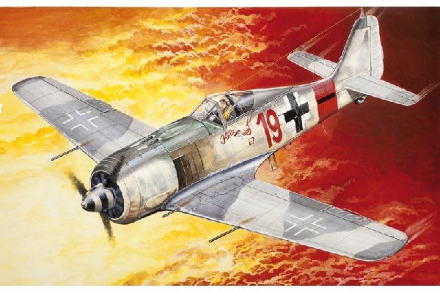 Italeri 1/72 Fw 190 A-8 (Model set)
