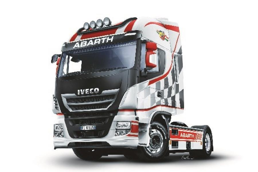 1/24 IVECO HI-WAY E5 ABARTH