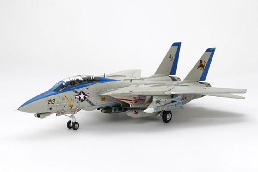 Tamiya 1/48 GRUMMAN F-14D TOMCAT pienoismalli