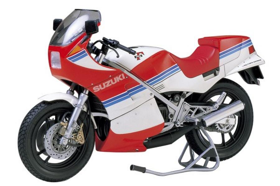 Tamiya 1/12 Suzuki Rg250 G With Full Options pienoismalli