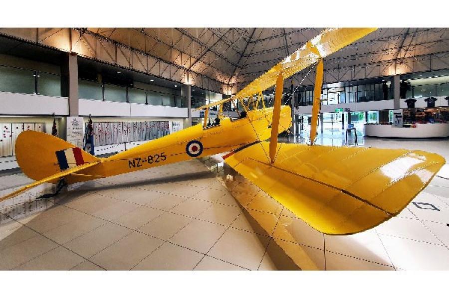 Revell 1/32 D.H. 82A Tiger Moth