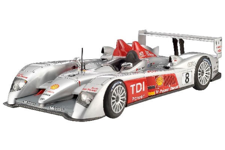 1:24 GIFT SET AUDI R10 TDI LE MANS